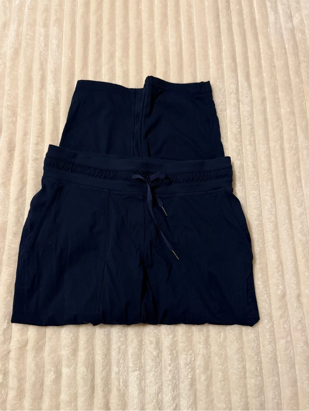 Lululemon Dance Studio Mid-Rise Crop pants
